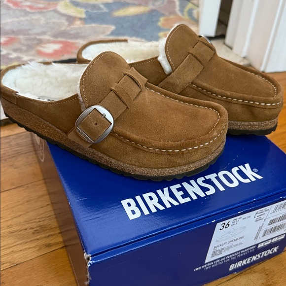 Birkenstock Shoes - Birkenstock Buckley Clog Shearling -NEW